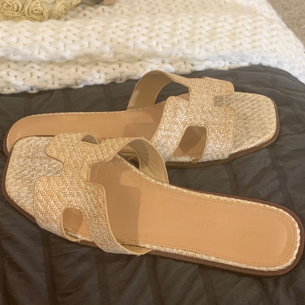 SALE❤️❤️❤️Elegant Tan Woven Women's Slides